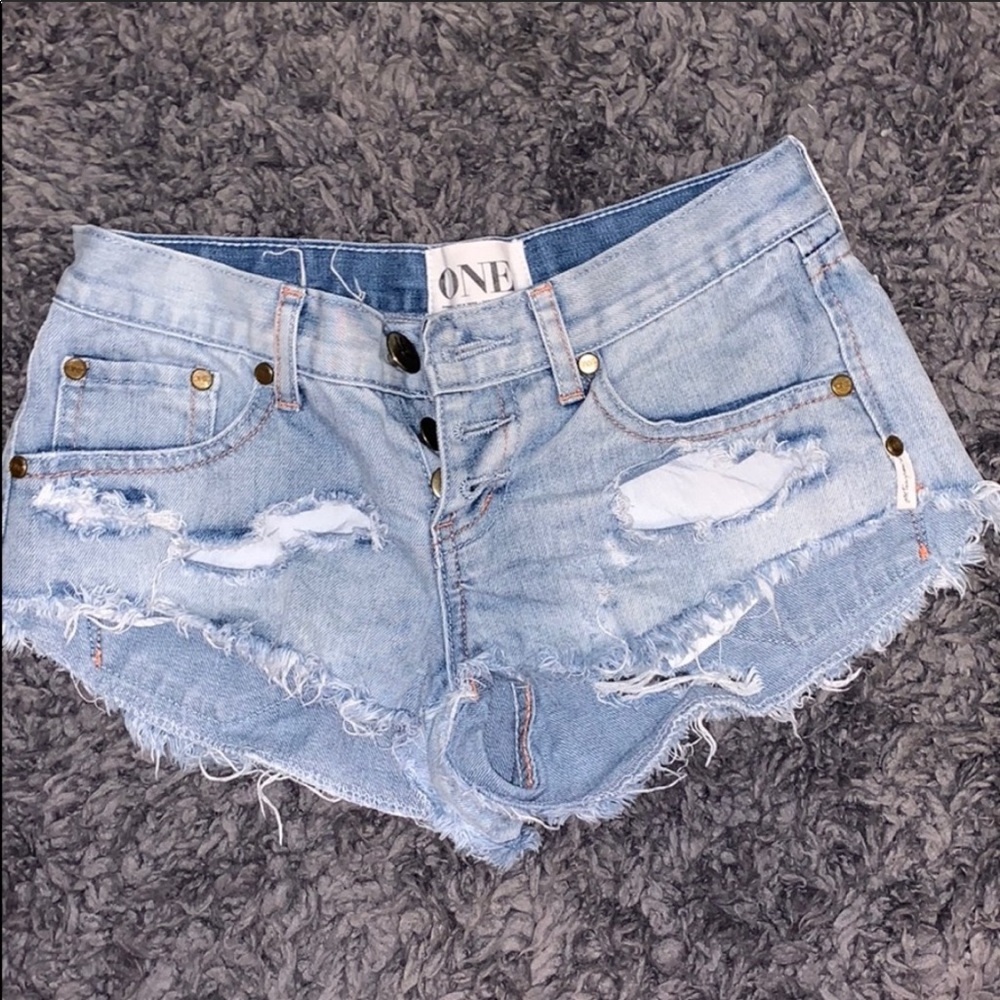 One teaspoon shorts